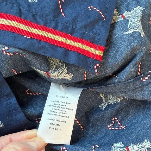 Talbots Christmas holiday button down - Picture 5 of 6